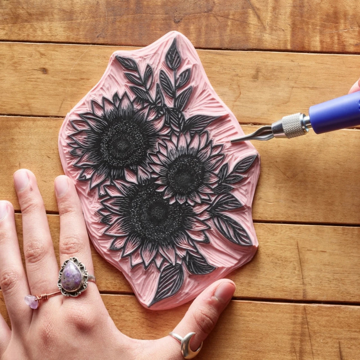 Speedball Speedy-Carve pink carving block