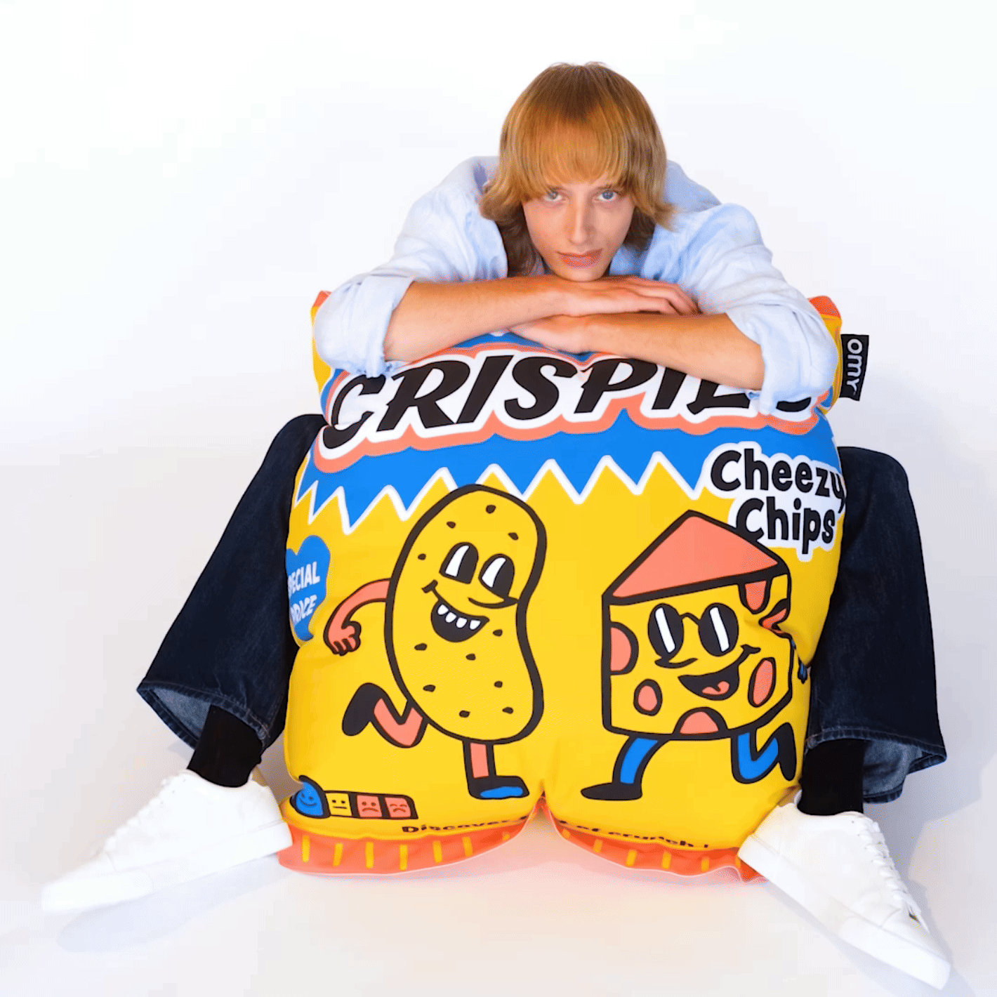 OMY Giant Inflatable Pillow – Crispies